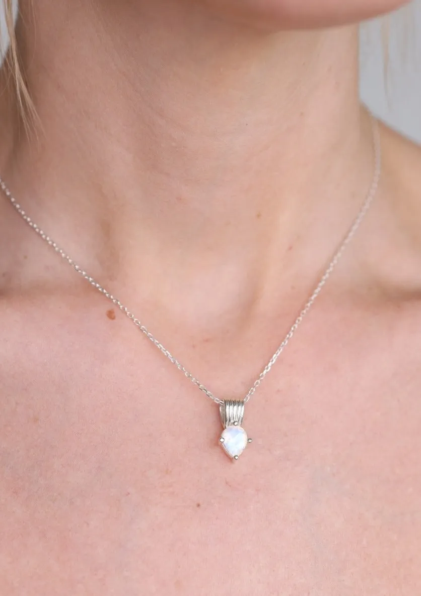 Amie Moonstone Silver Necklace