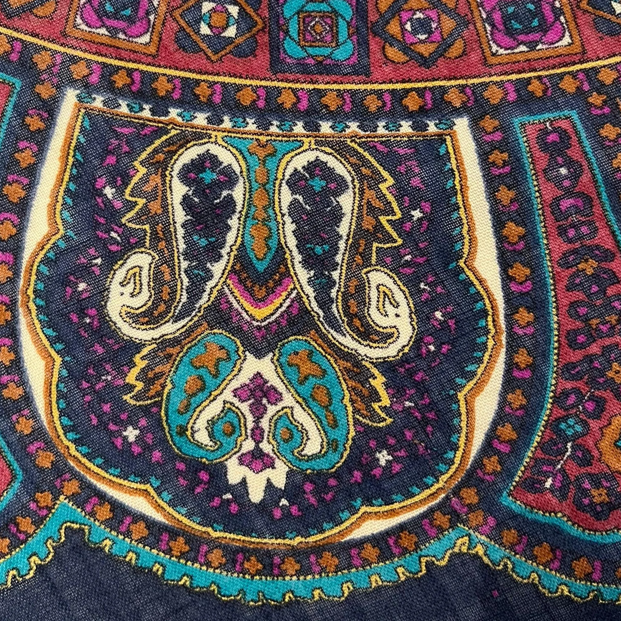 Aquascutum Silk & Wool Blend Paisley Scarf