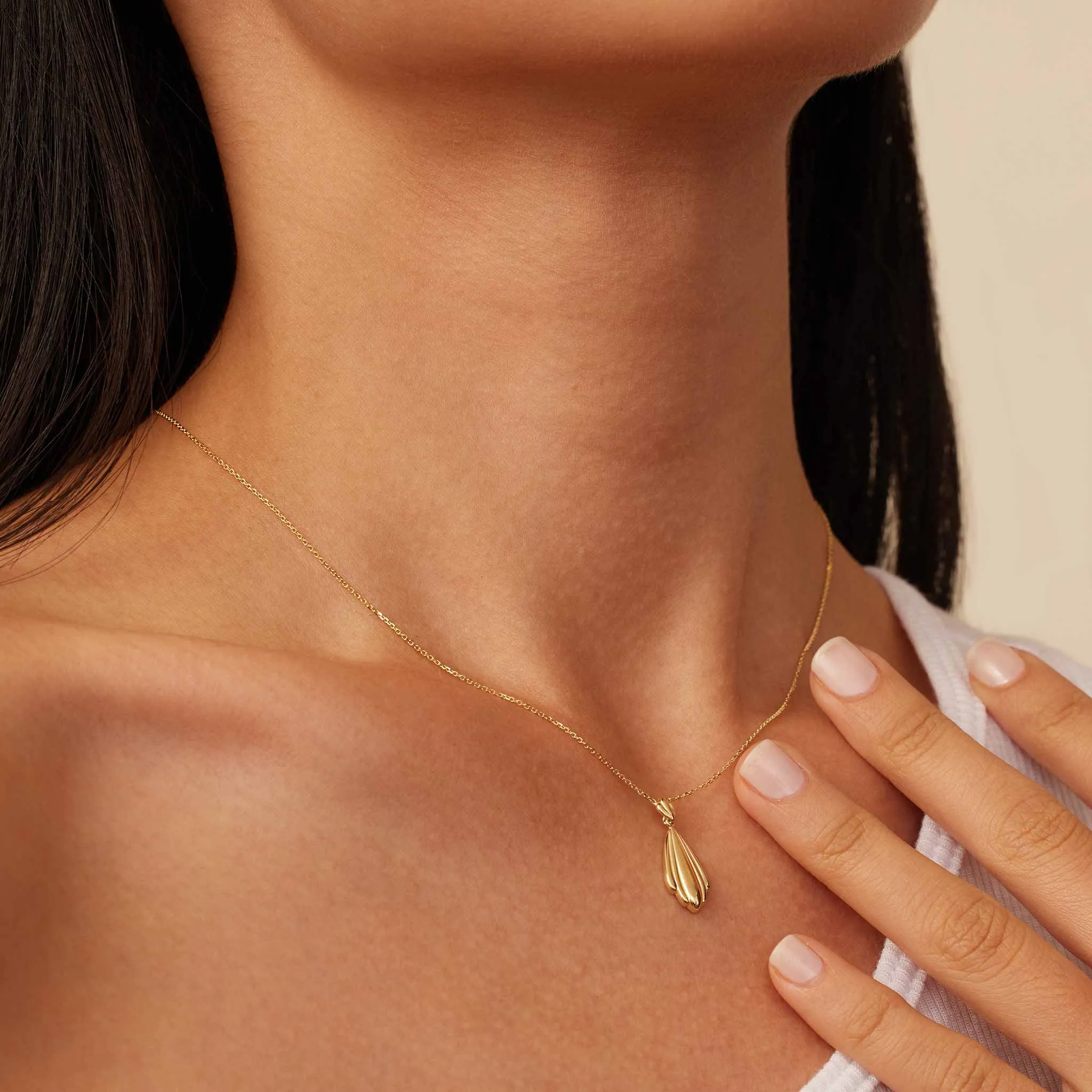Galleria Pendant Necklace