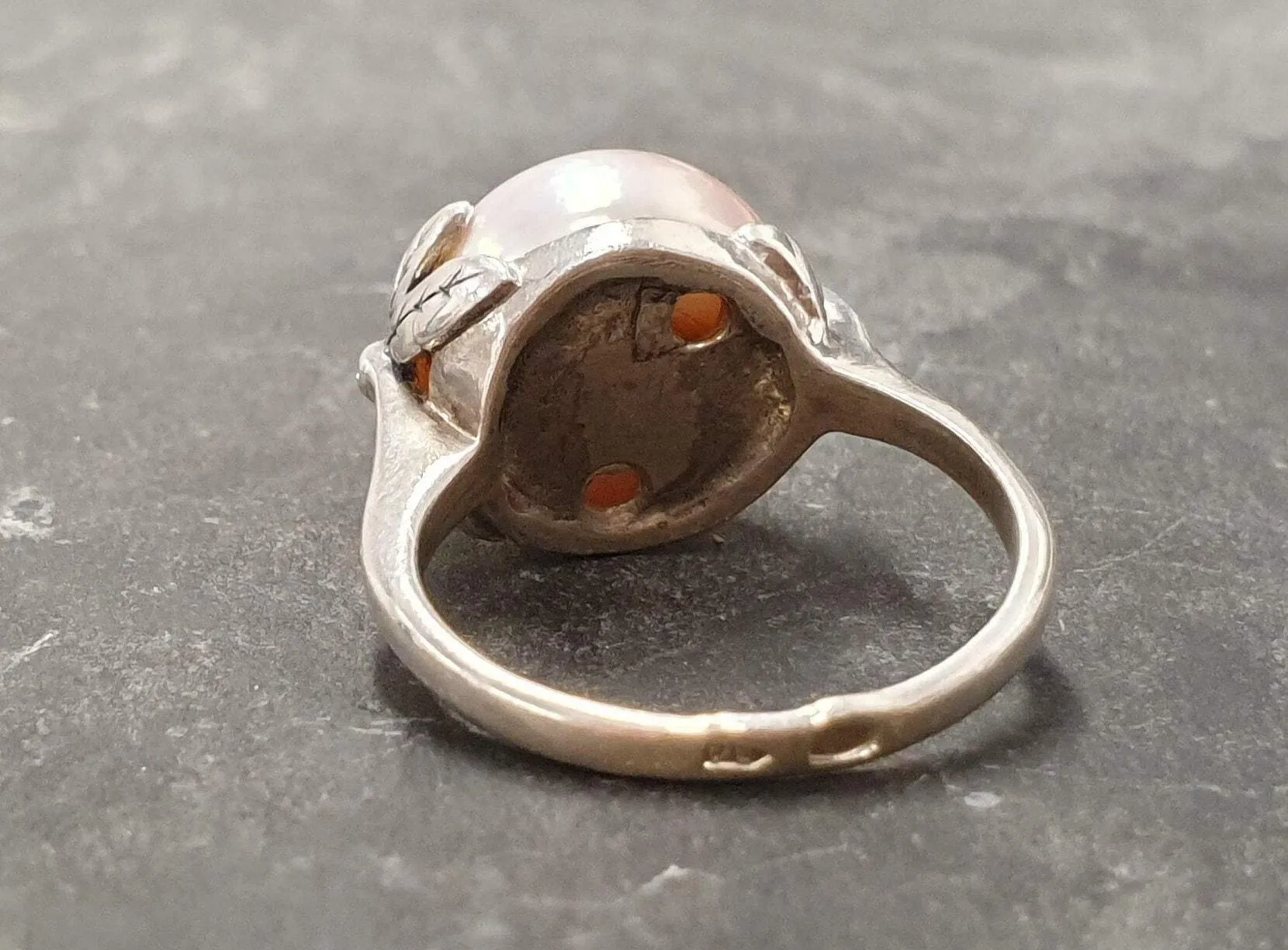 Natural Pearl Ring - Large Pearl Solitaire Ring - Vintage Leaf Ring