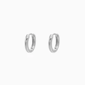 Plain Silver Huggie