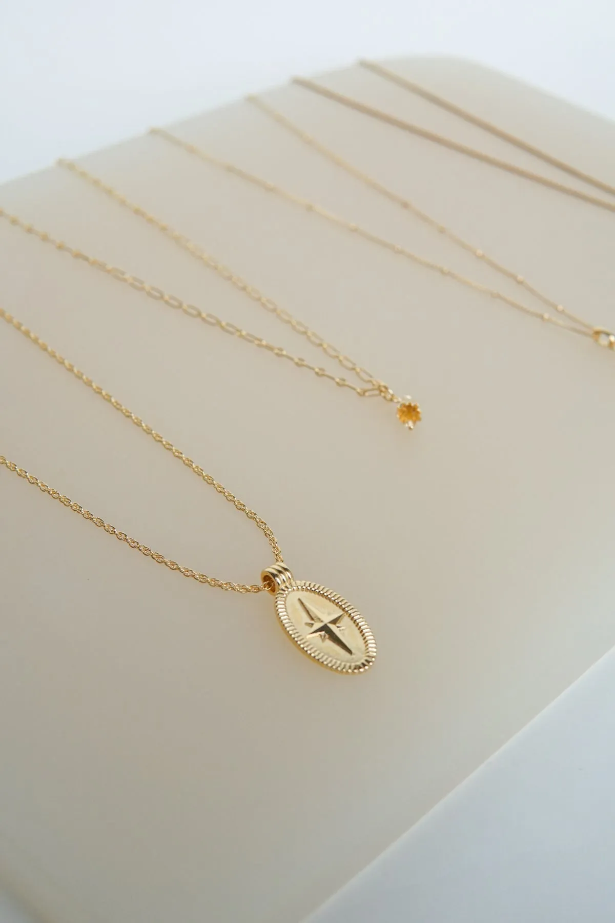 Wander pendant gold plated